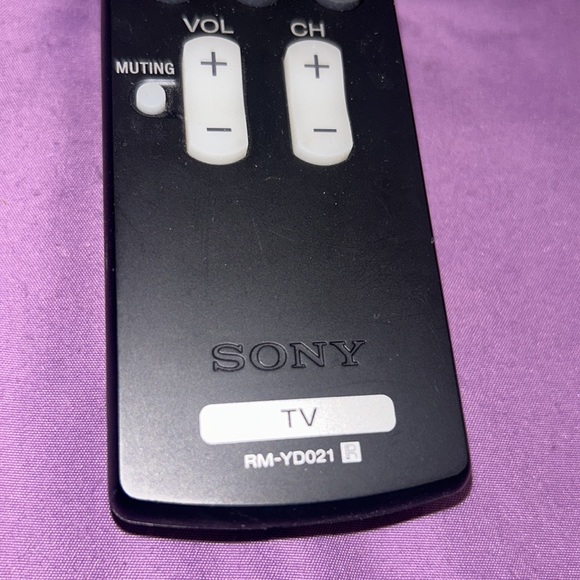 SONY TV IR Remote Control RM-YD021 television remote control graphite black used - Picture 3 of 7